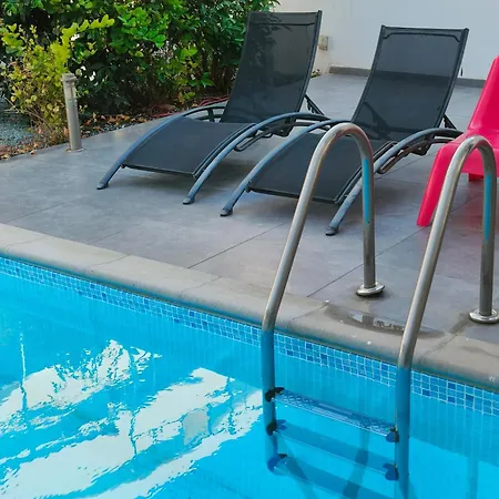 Omega Sun&splash Villa *